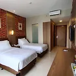 LYNN Hotel Mojokerto