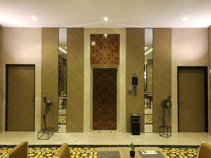 Lynn Hotel 3*